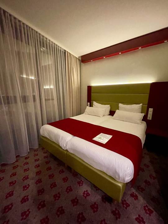 Zimmer Amedia Amsterdam Airport