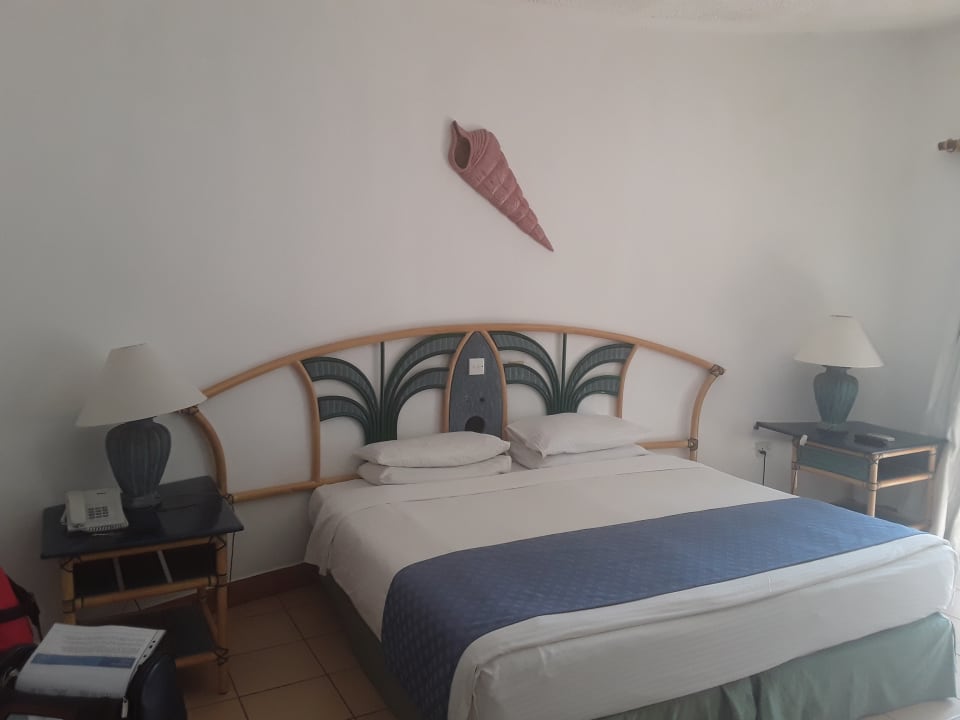 Zimmer Neptune Village Beach Resort & Spa