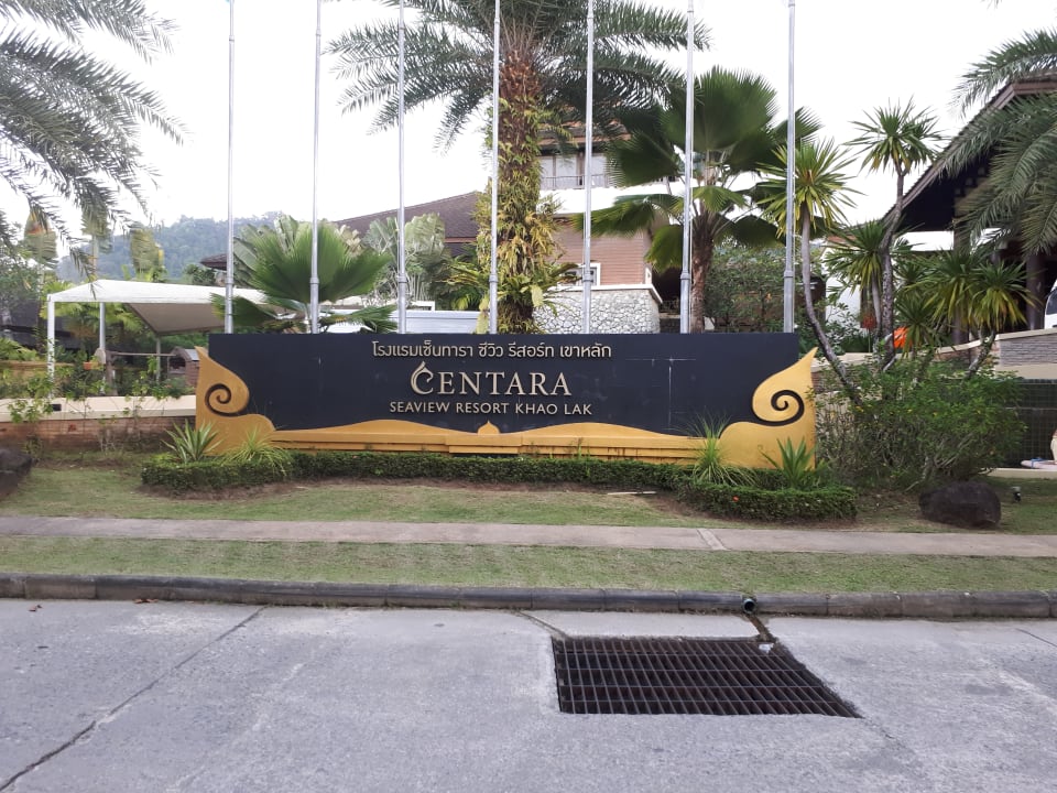 Eingang Seaview Khao Lak Resort