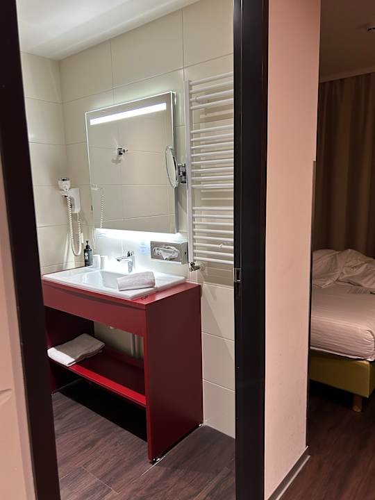 Zimmer Amedia Amsterdam Airport