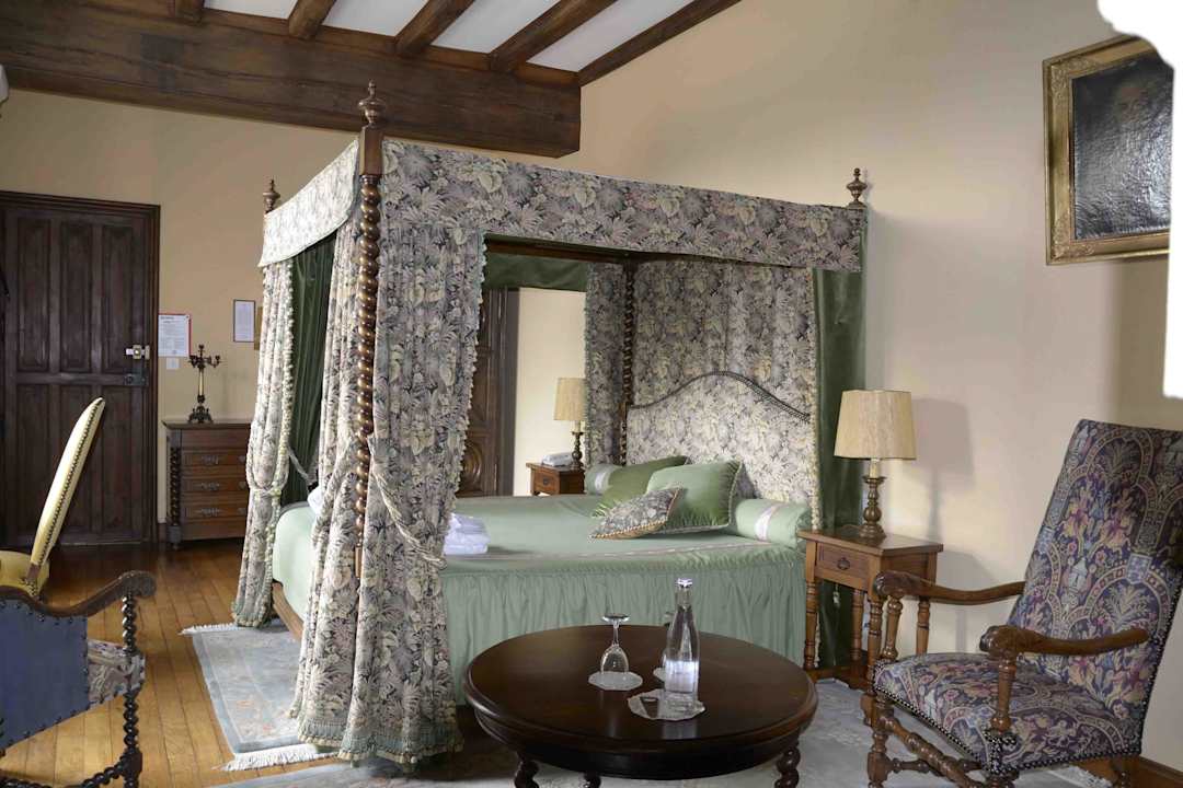 Chambre  Eleonore de Haisbourg Hotel Chateau De La Colaissiere