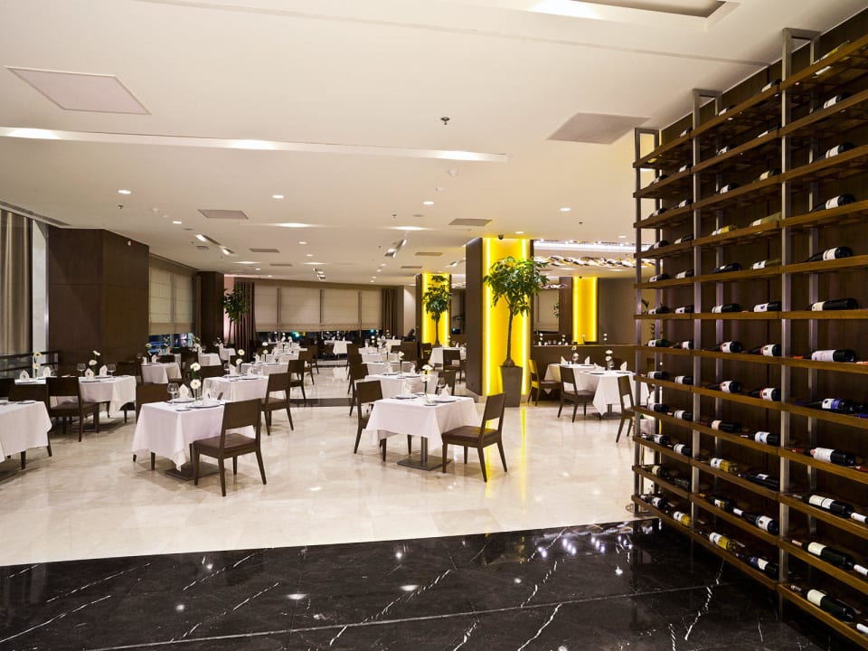 Graden Restaurant Ramada Plaza Hotel Istanbul Tekstilkent