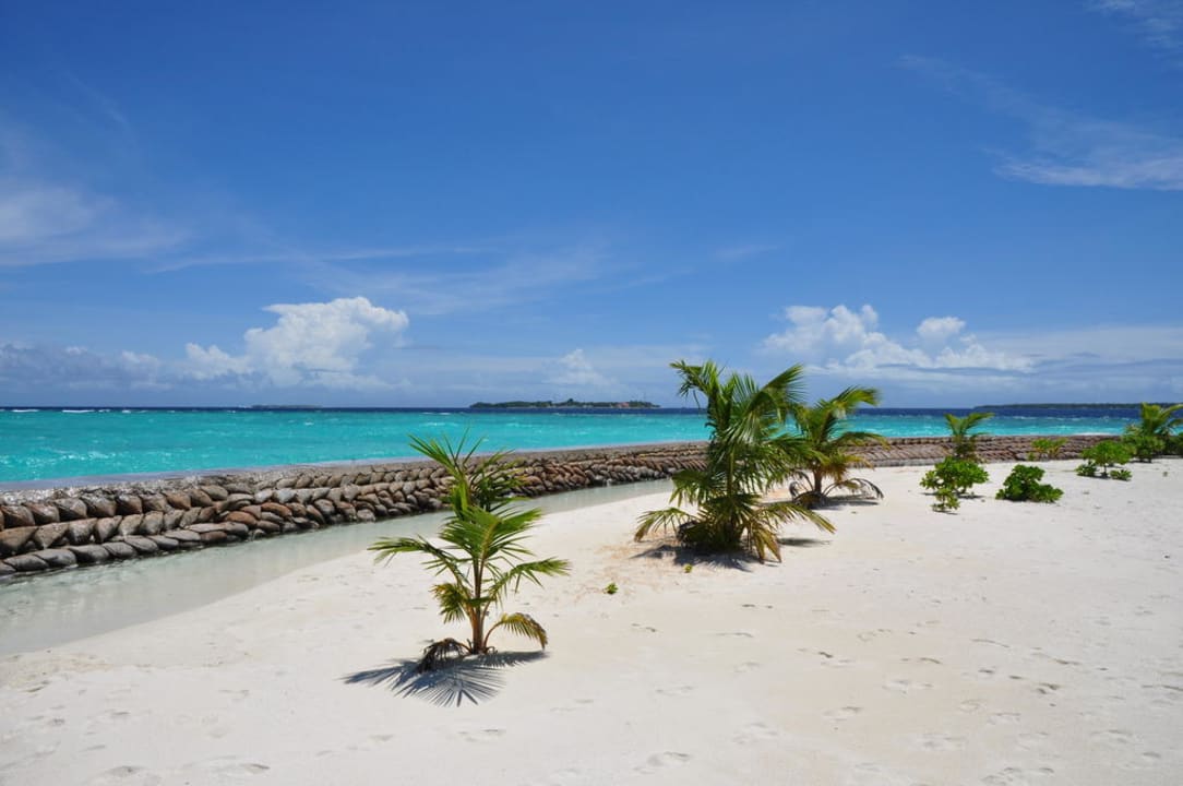 Unser Strandbereich Adaaran Select Meedhupparu Island Resort - Premium All Inclusive
