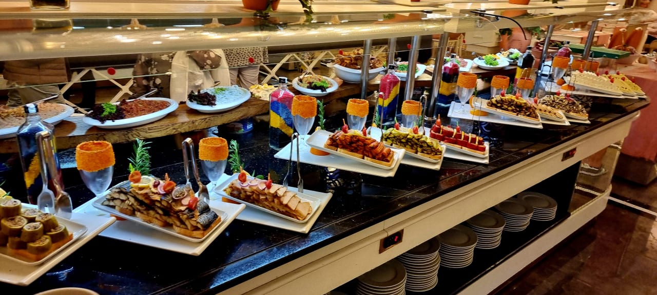 Gastro Side Royal Palace Hotel & Spa