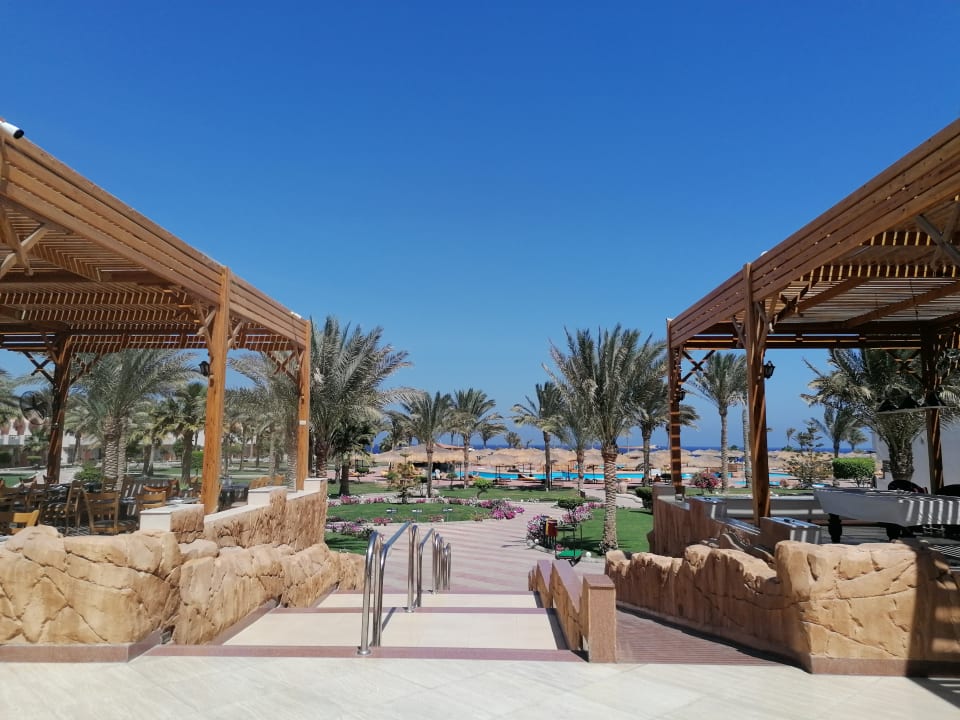 Gartenanlage Three Corners Sea Beach Resort