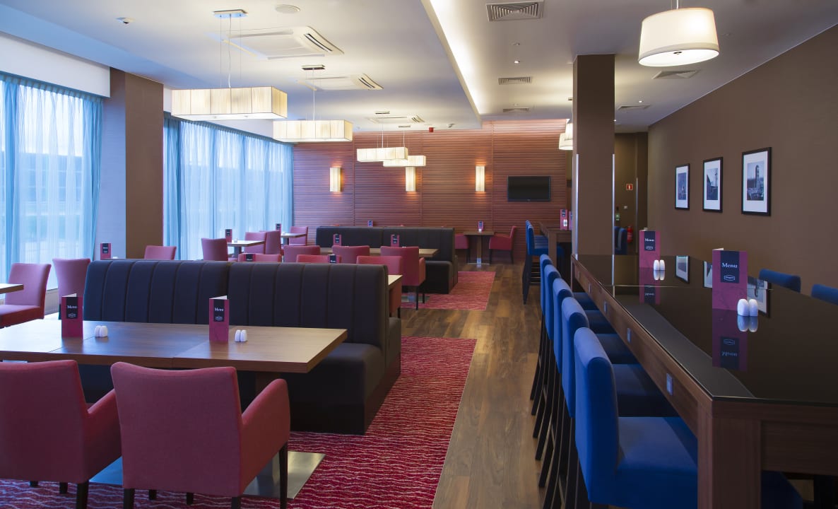 Restaurant Hampton By Hilton Gdańsk Airport