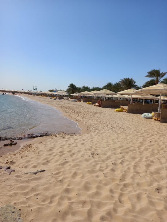 Strand Menaville Safaga