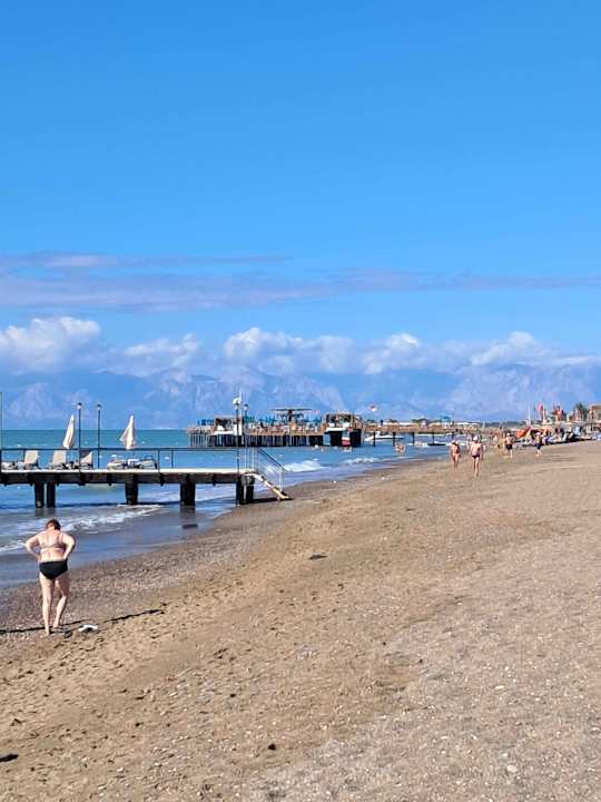 Strand Adora Hotel & Resort