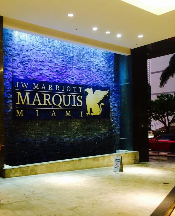 Eingang Hotel JW Marriott Marquis Miami