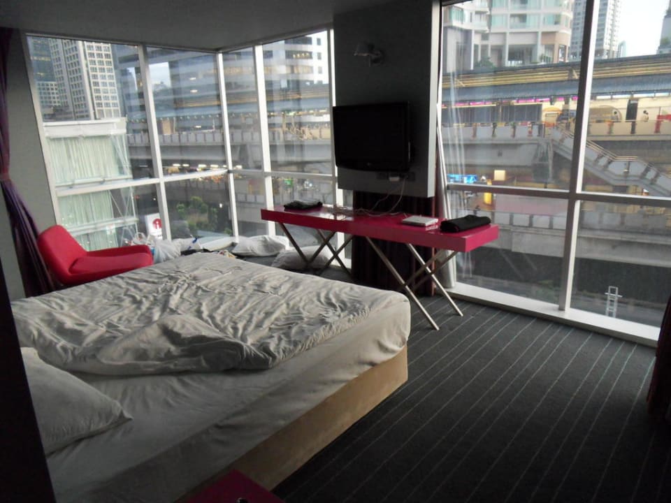 Schlafraum der Suite  Hotel The Heritage Bangkok