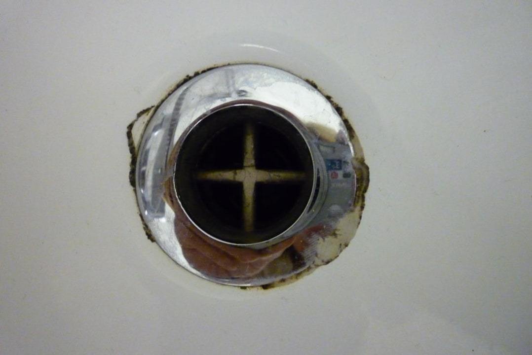 Badewannenabfluss Hotel Sonnenhügel