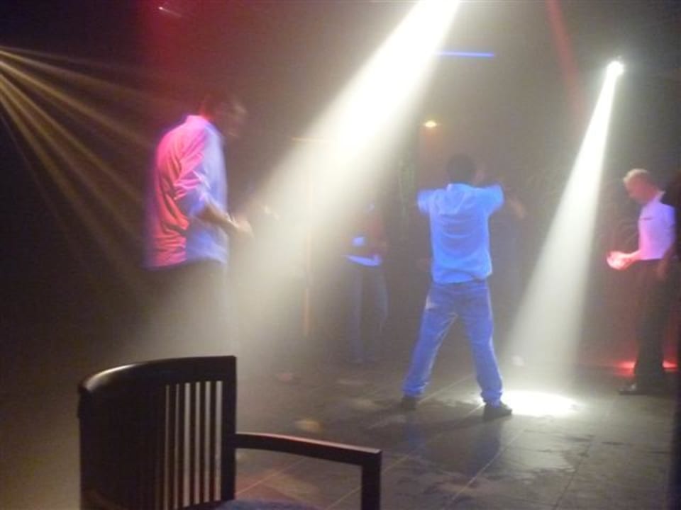 Disco Hane Family Resort