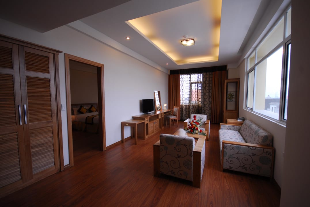 72m2 VIP suite Hotel Hoang Son Peace