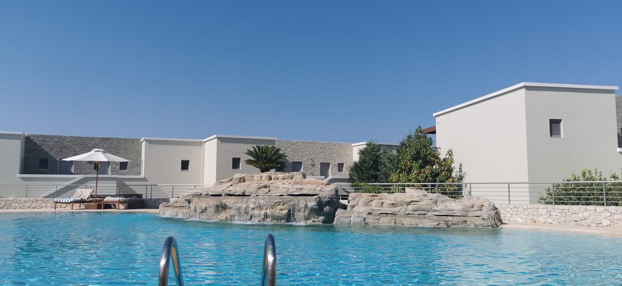 Pool SENTIDO Port Royal Villas & Spa
