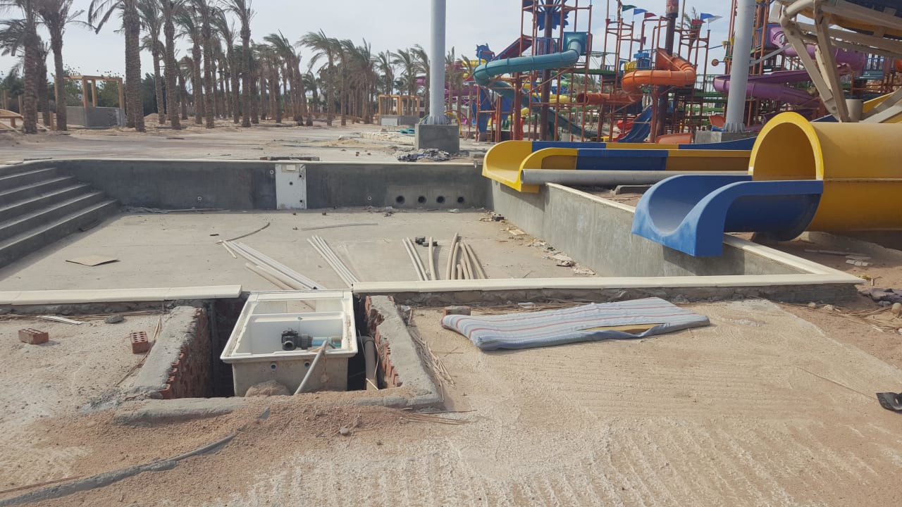 Lost in the Amazon Park Blend Club Aqua Resort