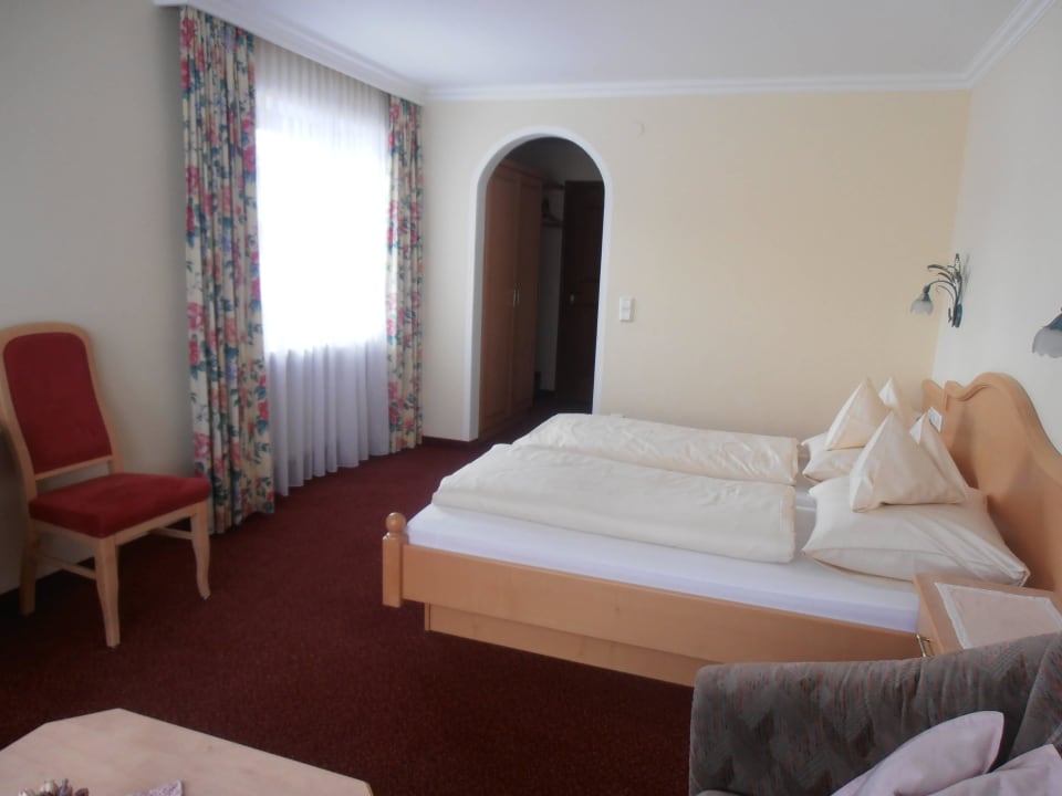 Zimmer (Richtung Vorraum) Hotel Lavendel