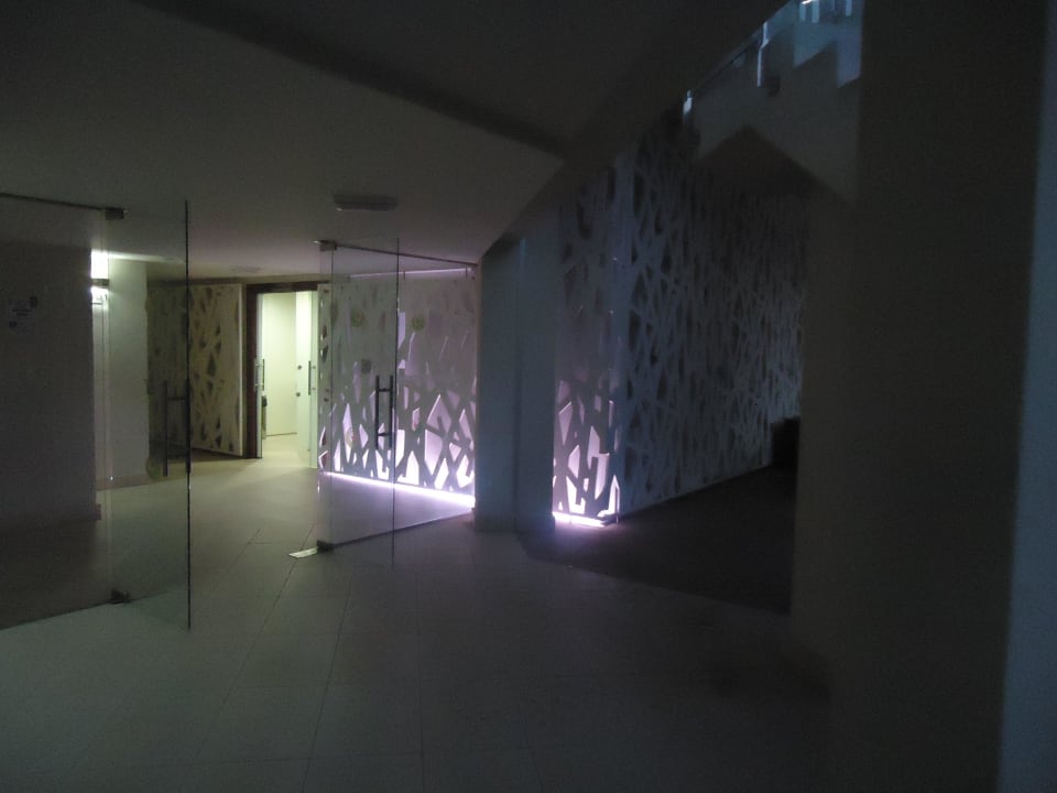 Korytarz HD Beach Resort