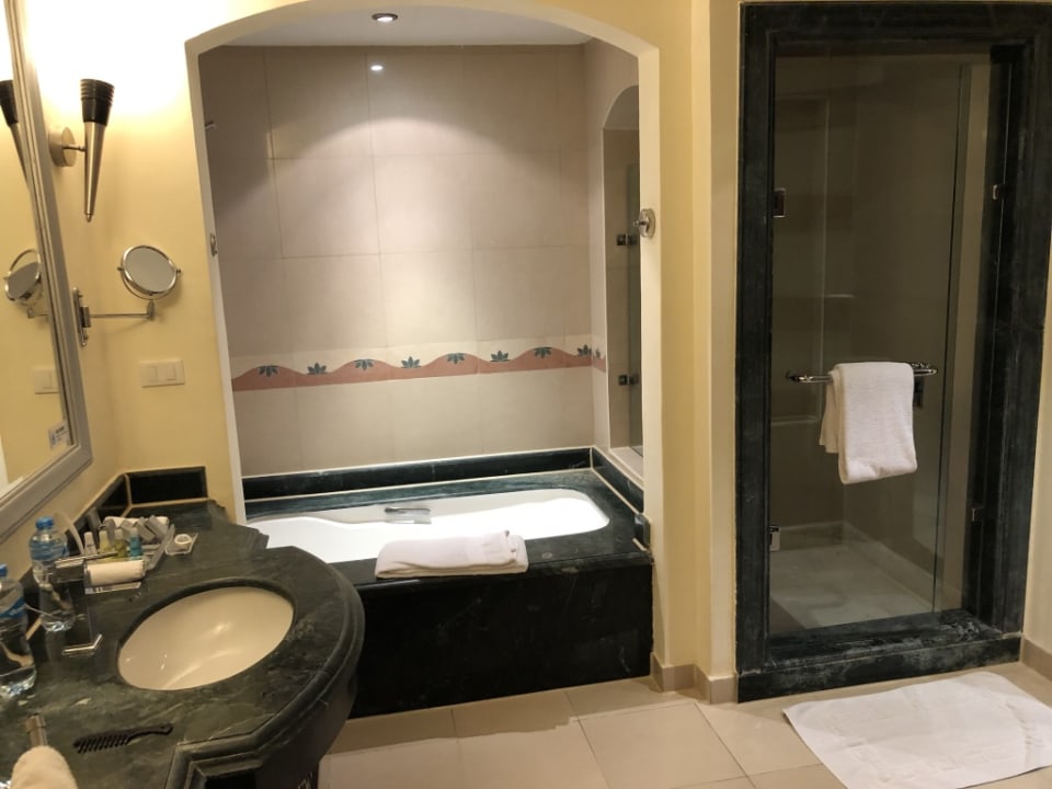 Zimmer Premier Le Reve Hotel & Spa