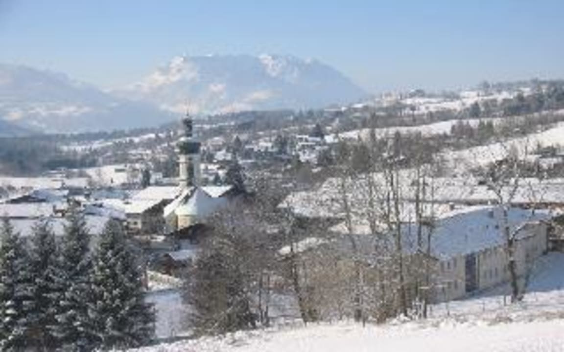 Blick über Reit im Winkl Gästehaus Höflinger