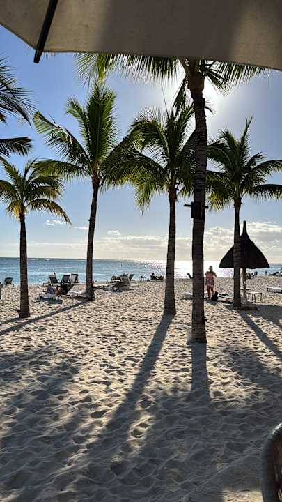 Strand La Pirogue Mauritius
