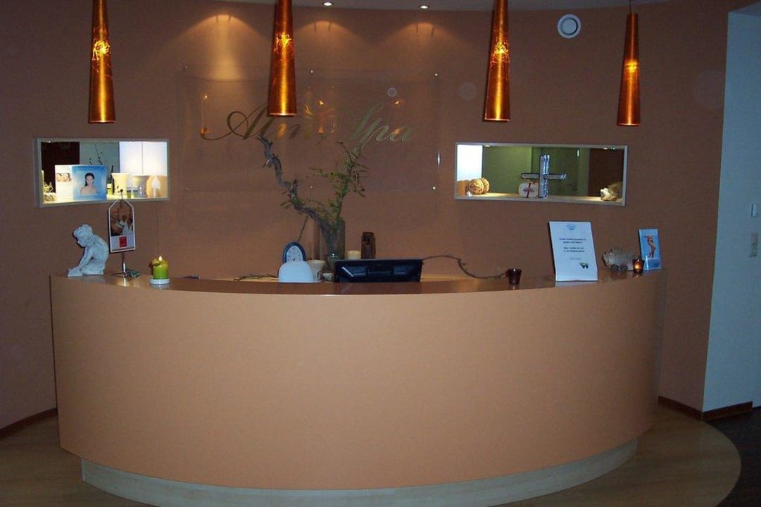Rezeption im Wellnessbereich Almwellness Hotel Pierer