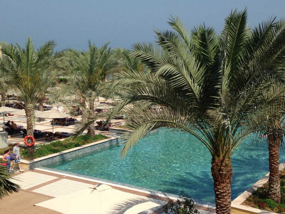 Pool von oben Rixos Al Mairid Ras Al Khaimah
