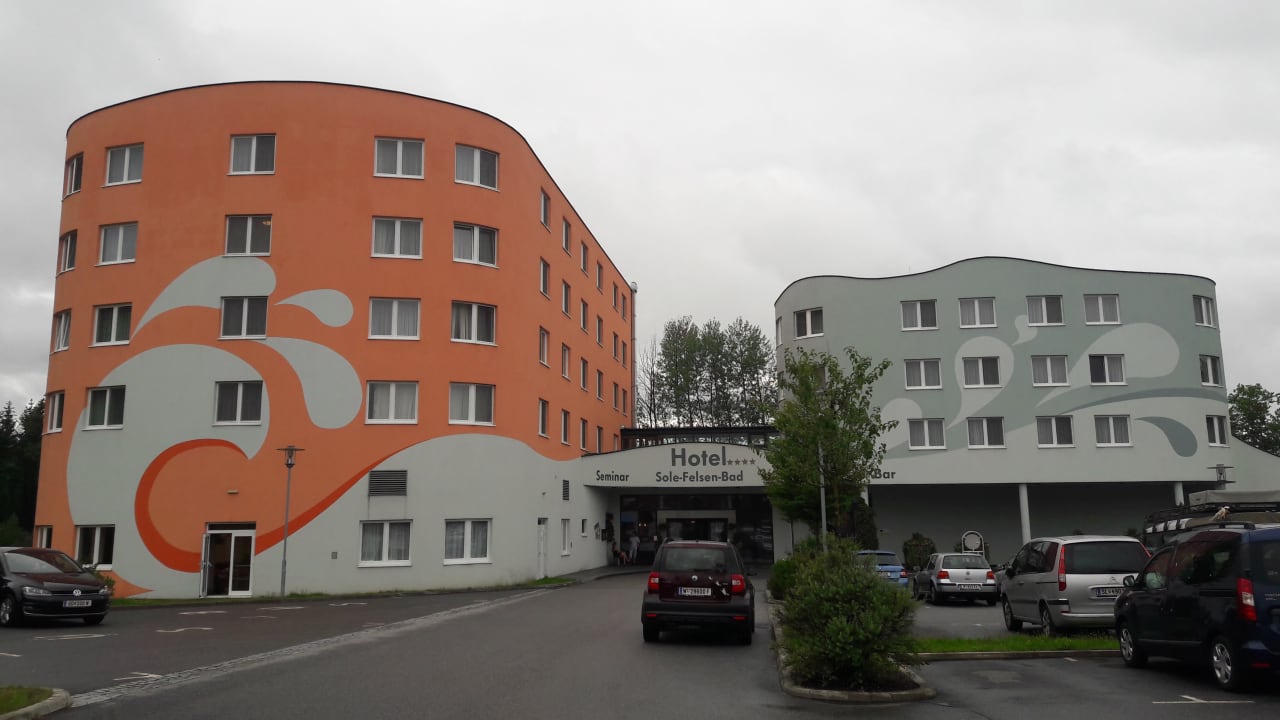 Außenansicht Sole Felsen Hotel