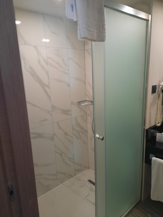 Zimmer Royal Wings Hotel