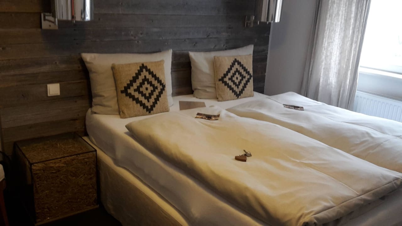 Doppelbett Hotel Goldene Steig