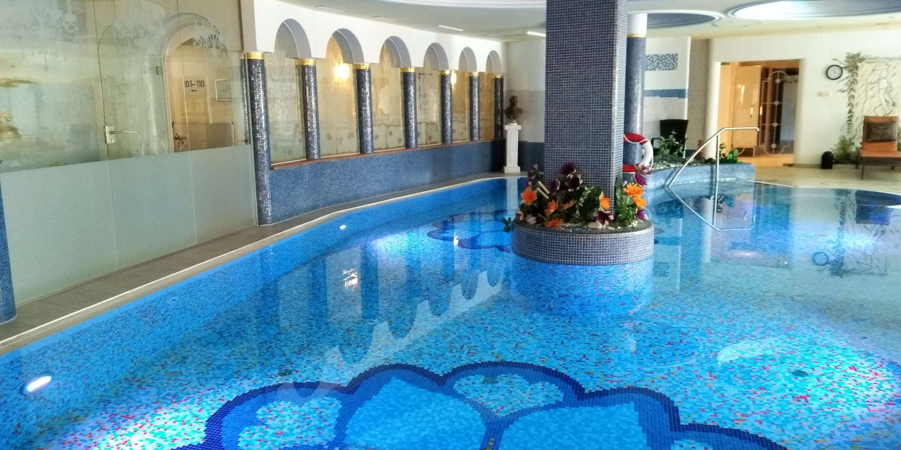 Pool Hotel Parkschlössl Zu Thyrnau