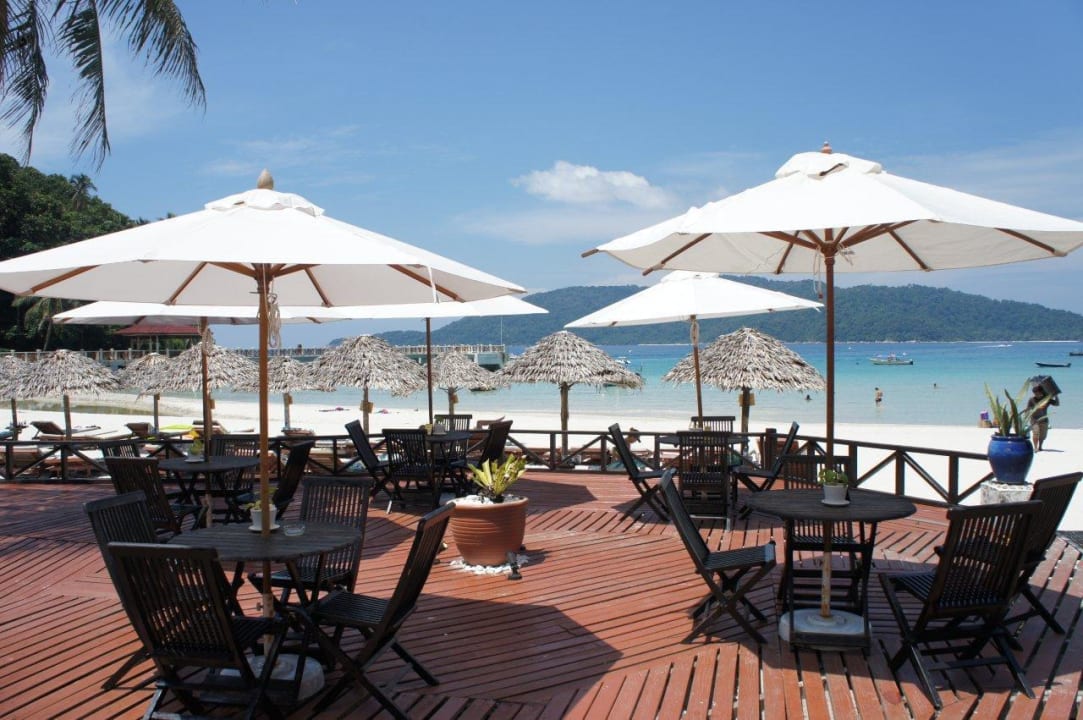 Außentische Hotel Bubu Long Beach Resort