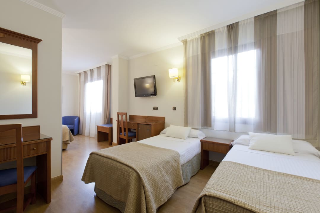 Zimmer Hotel Porcel Alixares