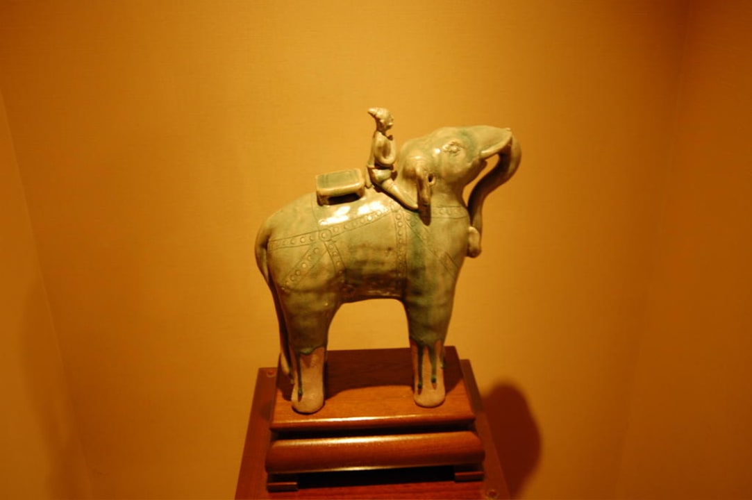 Skulptur in Suite Hotel The Peninsula Bangkok