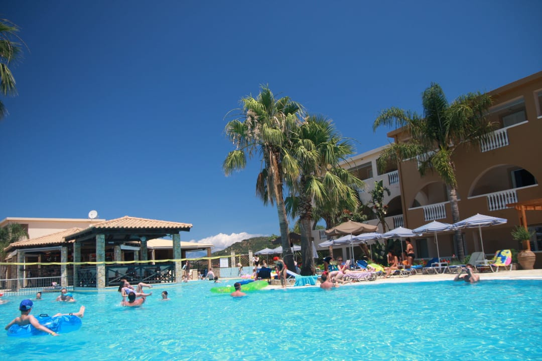 Basen Hotel Zante Village