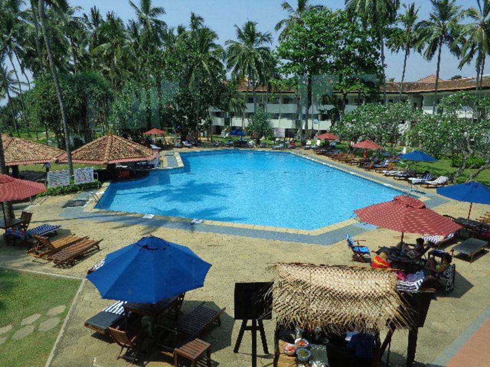 Pool Tangerine Beach Hotel