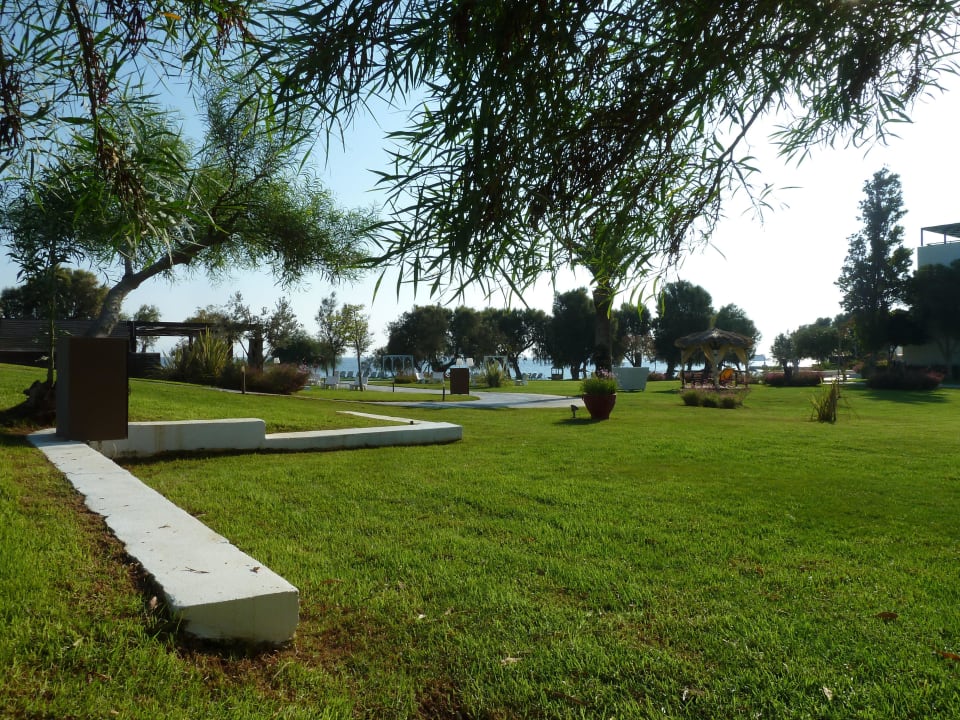 Blick von Terrasse TUI BLUE Oceanis Beach and Spa Resort