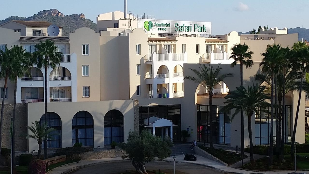 Safari Park gegenüber Protur Vista Badia Aparthotel
