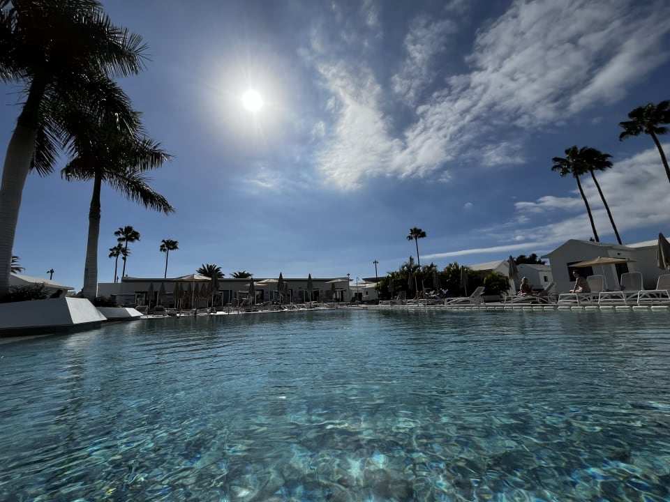 Pool Club Maspalomas Suites & SPA