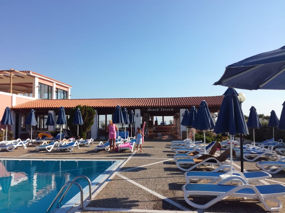 Pool Dessole Dolphin Bay Resort