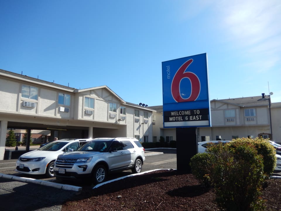 Außenansicht Motel 6 Williams East