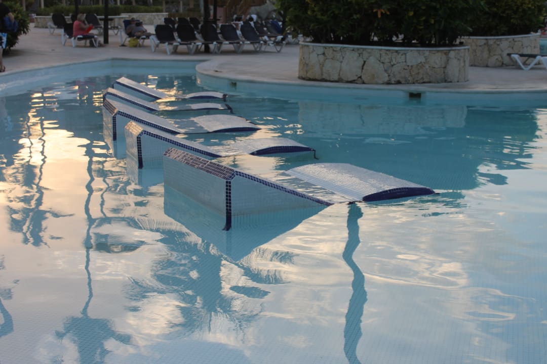 Hotel Grand Palladium Palace Resort, Spa & Casino Hotel Grand Palladium Palace Resort, Spa & Casino