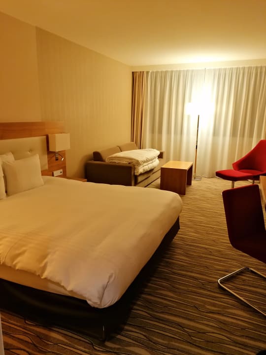 Zimmer Mövenpick Hotel Geneva