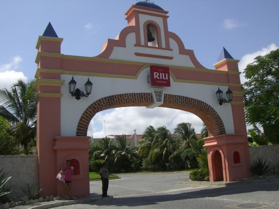 Eingang Riu Tequila Hotel Riu Tequila