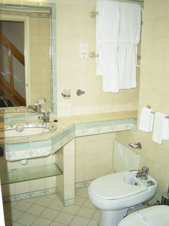 Badezimmer im Golden Club Haupthaus Golden Club Cabanas