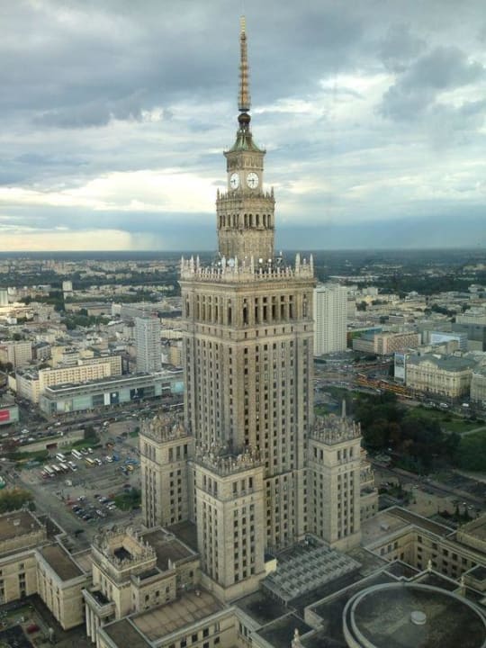 Aussicht von Pool InterContinental Warszawa