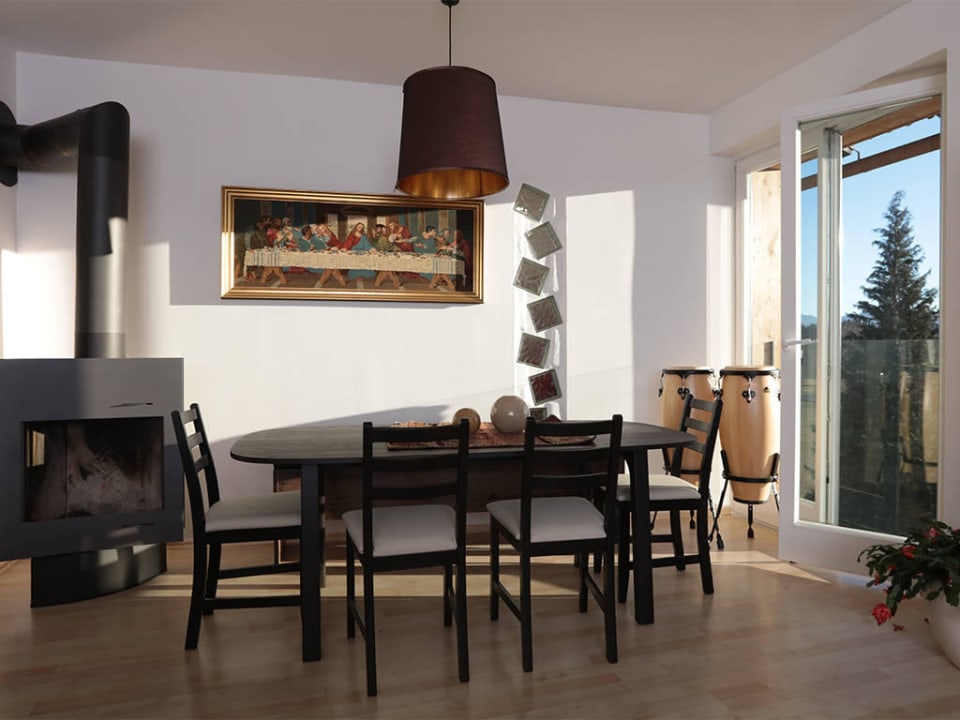 Wohnzimmer/Esszimmer appARTement Györi