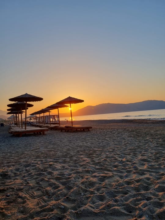 Strand HARPIN Happy Days Beach Hotel