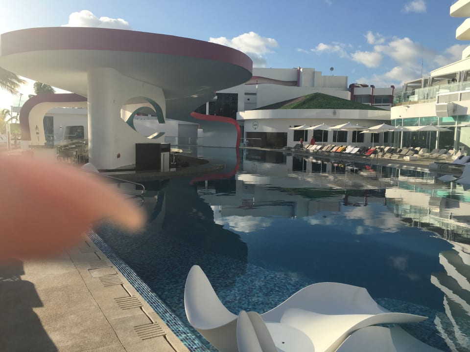 Pool Temptation Cancun Resort - Adults only