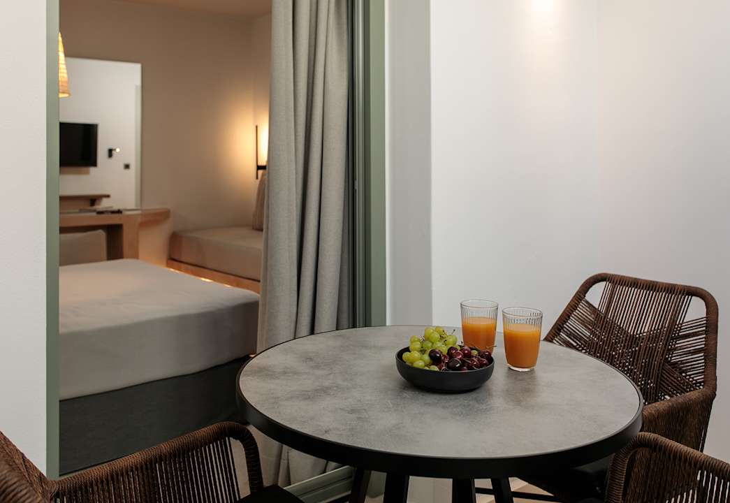 Zimmer Makava Suites Naxos