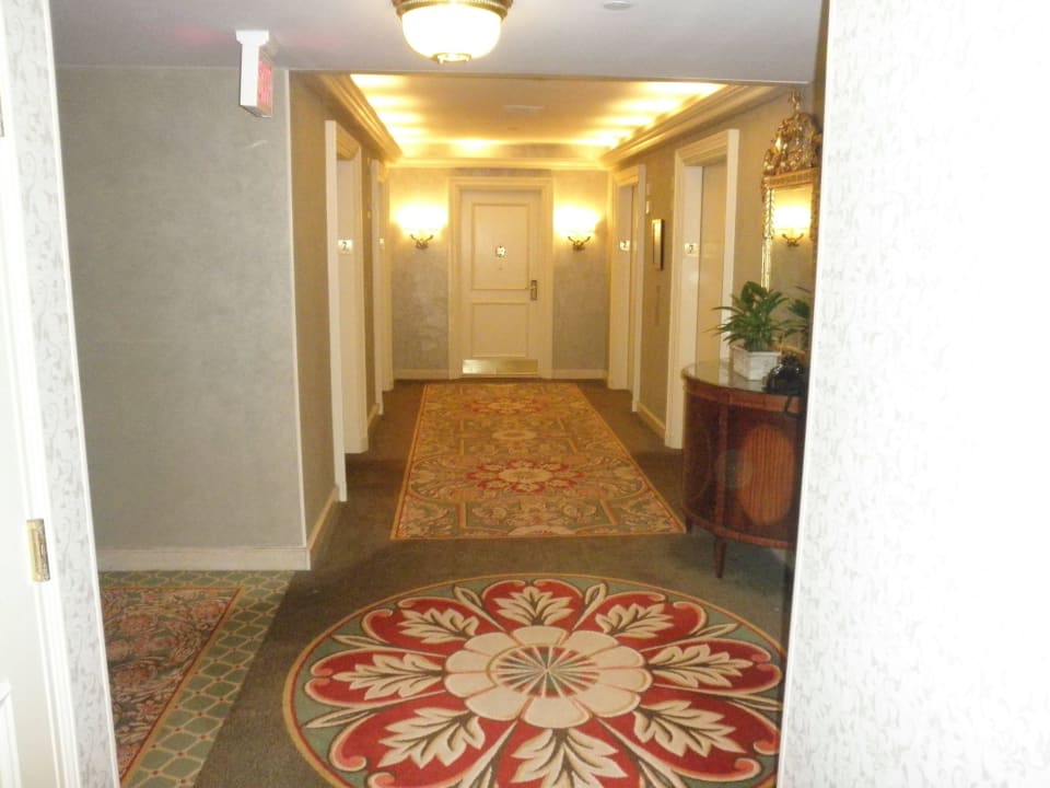 Hallway  Hotel Willard InterContinental Washington